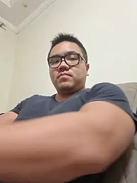 awesometeacher33 online show from July 10, 3:10 am