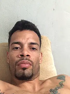 HenriquePhn online show from April 6, 3:47 am