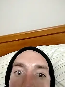 QuantomSnow online show from March 22, 6:33 am