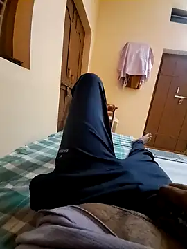 hot integer online show from October 4, 4:01 pm