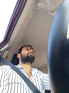 UAjit online show from April 4, 10:45 am