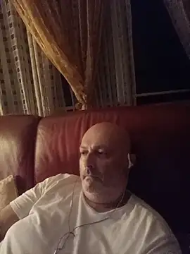 Alexis Bull online show from May 30, 1:16 am