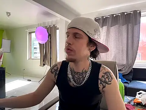 bigrosa21cm online show from October 5, 12:31 pm