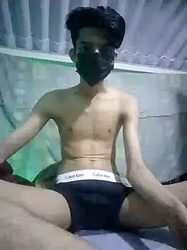 HannanKhan25 online show from September 24, 7:45 pm