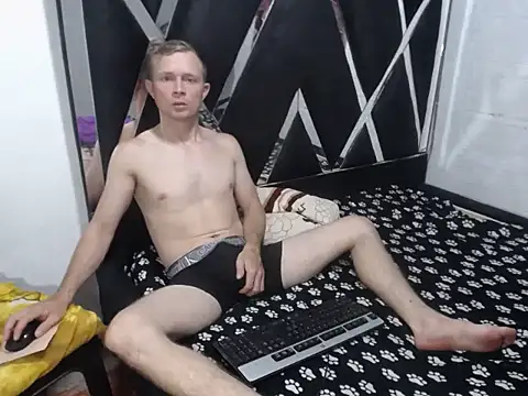 Snapshot of hot_mann11 chatting on October 28, 1:41 am hot mann11 online show from October 28, 1:41 am