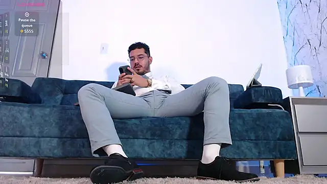 samuelcoopeer online show from October 6, 1:38 pm