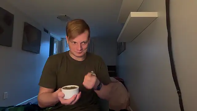 lustylyndon online show from March 16, 1:23 am