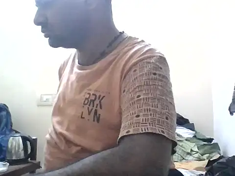 sree4143 online show from September 14, 3:36 pm