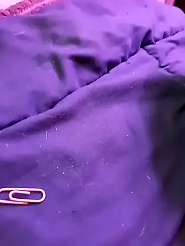 Snapshot of David1982qq chatting on September 24, 11:14 pm David1982qq online show from September 24, 11:14 pm