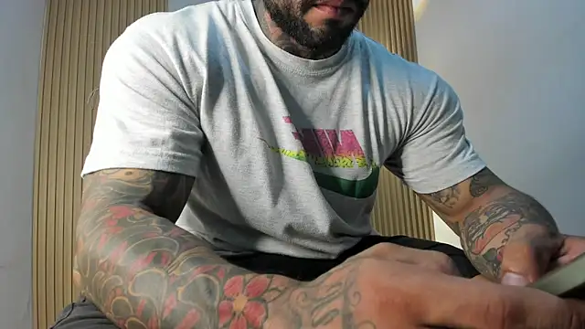 MISTER VENOM online show from September 18, 7:27 pm