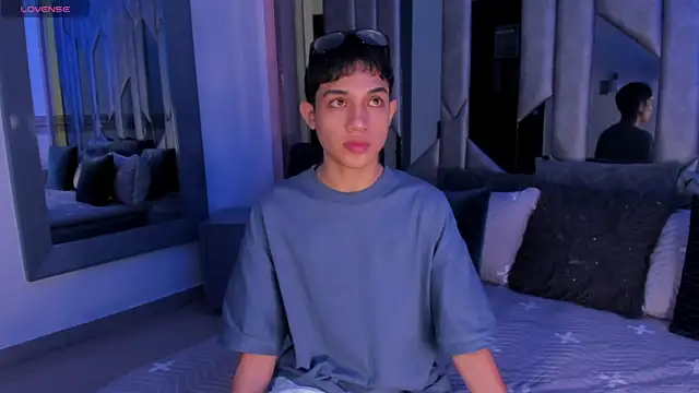 Sebax Young online show from July 15, 7:42 pm