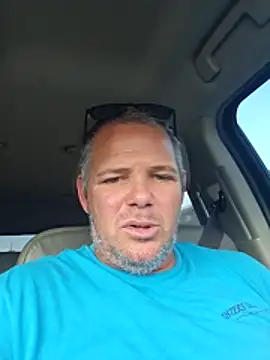 cubanitofeliz40 online show from January 6, 8:46 pm