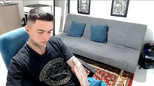 santii ss online show from November 30, 2:13 am