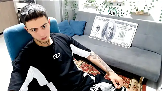 santii ss online show from February 6, 12:07 am