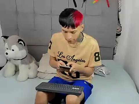 jake hott1 online show from October 9, 2:33 pm