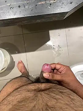 lovetitsbalck online show from September 14, 11:34 am