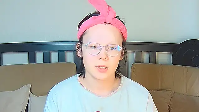 Derek Carter online show from April 6, 12:17 pm