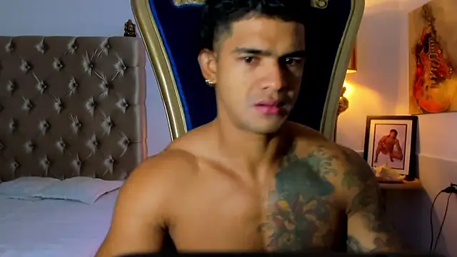 antonio  444 online show from December 5, 12:23 pm