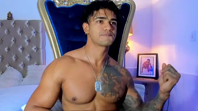 Snapshot of antonio__444 chatting on September 23, 11:09 am antonio  444 online show from September 23, 11:09 am
