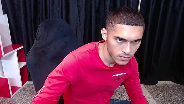 Derek Storm  online show from October 7, 3:32 am