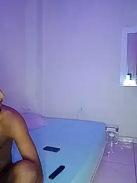 DiamanteNegro- online show from October 5, 2:04 am