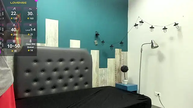 Ian1  online show from September 25, 11:09 am