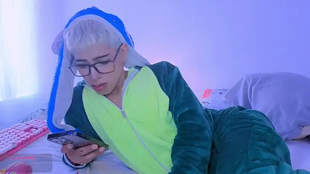 taichi bluy online show from September 21, 5:35 pm