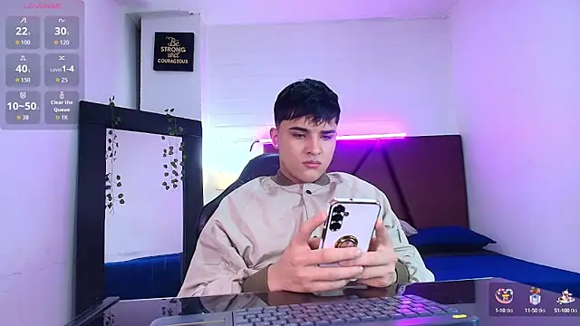 Lucass love online show from October 2, 1:37 pm