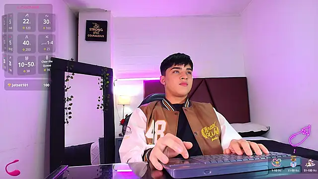 Lucass love online show from September 11, 1:43 pm