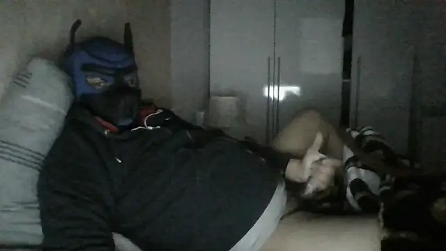 soumicuckold1 online show from February 15, 2:25 pm