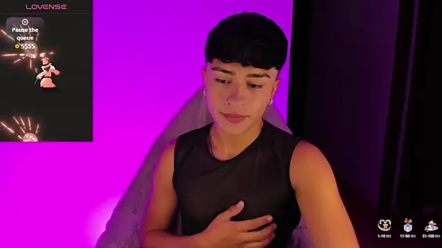 Snapshot of Matheewx_m chatting on September 24, 4:45 am Matheewx m online show from September 24, 4:45 am