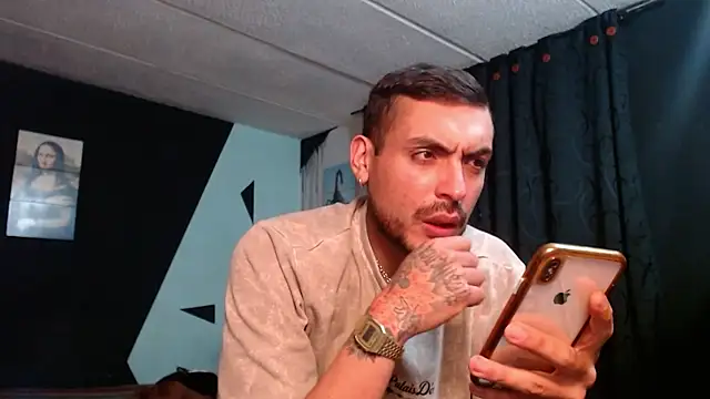 Snapshot of malek_xarx_ chatting on October 21, 2:36 am malek xarx  online show from October 21, 2:36 am