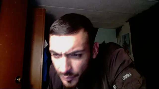 Snapshot of malek_xarx_ chatting on October 15, 2:08 am malek xarx  online show from October 15, 2:08 am