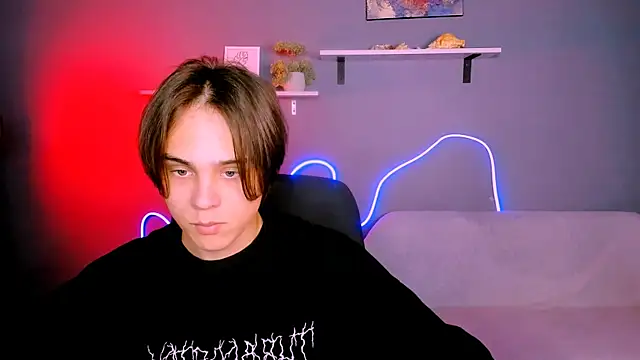 Snapshot of karl_mans chatting on October 16, 12:57 pm karl mans online show from October 16, 12:57 pm