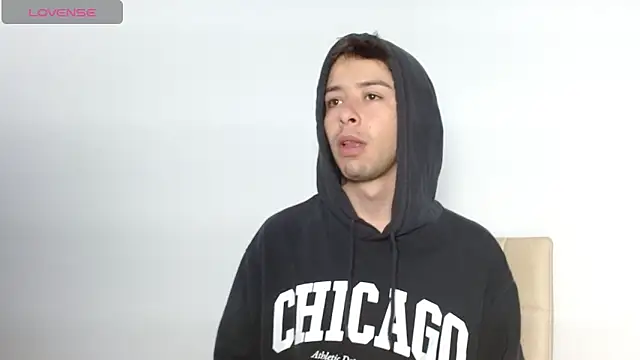 Aleecandrews online show from January 6, 7:18 pm