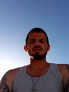 areyouseriousss online show from April 22, 9:19 pm