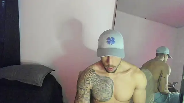 ThiagoLugo online show from October 27, 8:33 pm