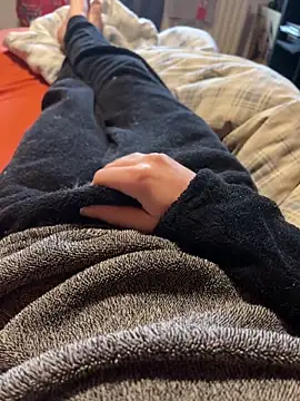 mas20043 online show from October 15, 2:02 pm