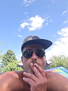 Chouillax online show from June 21, 4:12 pm