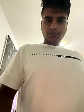 Snapshot of Noam7080z chatting on October 4, 3:50 pm Noam7080z online show from October 4, 3:50 pm