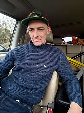 selfsuxxx20 online show from March 13, 10:01 am