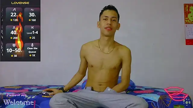 dylan apol0 online show from March 23, 3:23 am