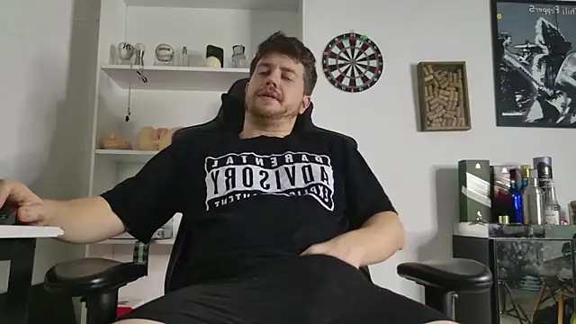 aaron nvk online show from March 6, 6:10 am