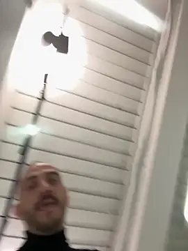 goncas23 online show from October 6, 11:04 am