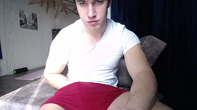 megamaxxxl online show from March 2, 10:44 am