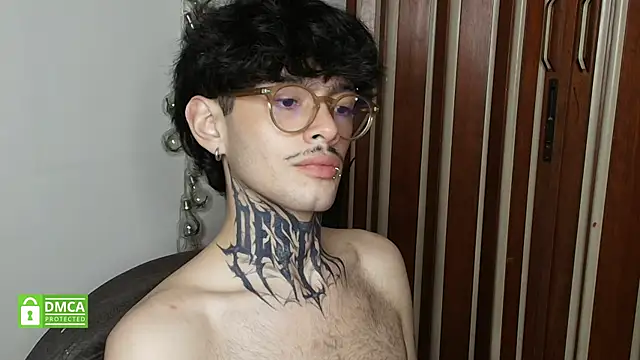 Mihail leroy online show from January 10, 3:44 am