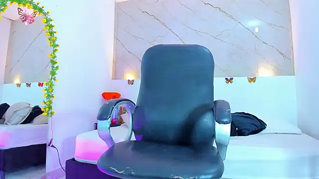 Ricky Owens1 online show from October 17, 1:15 pm