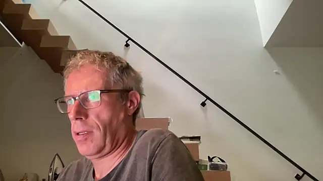 choupipat1 online show from September 9, 7:41 am