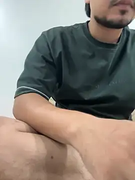 Snapshot of Rishab3193 chatting on October 26, 7:16 pm Rishab3193 online show from October 26, 7:16 pm