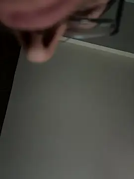 JJG327 online show from October 24, 12:51 pm